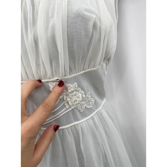 vintage sheer white chiffon lingerie nightgown - Picture 3 of 6